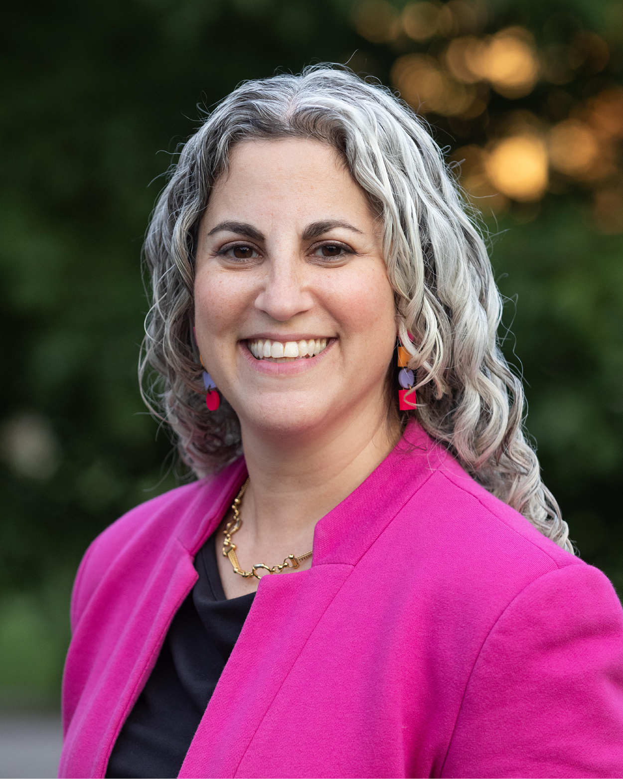 Lizzi Weyant, Executive Director, portrait image