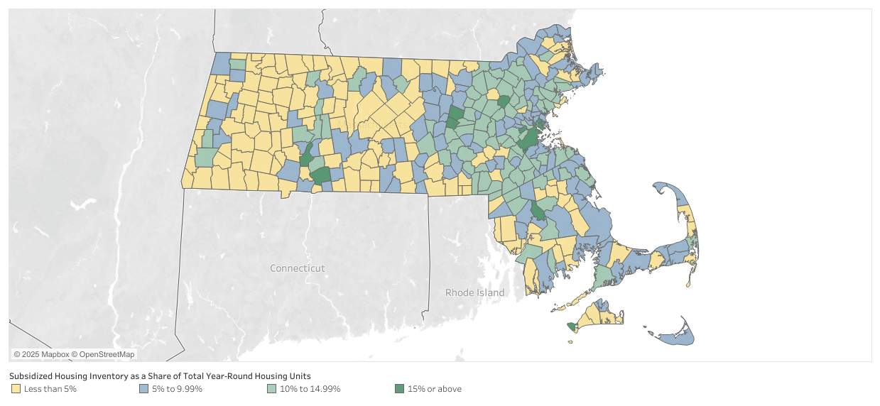 A map of Massachusetts in which each city & town is one of four shades to represent its subsidized housing inventory percentage.