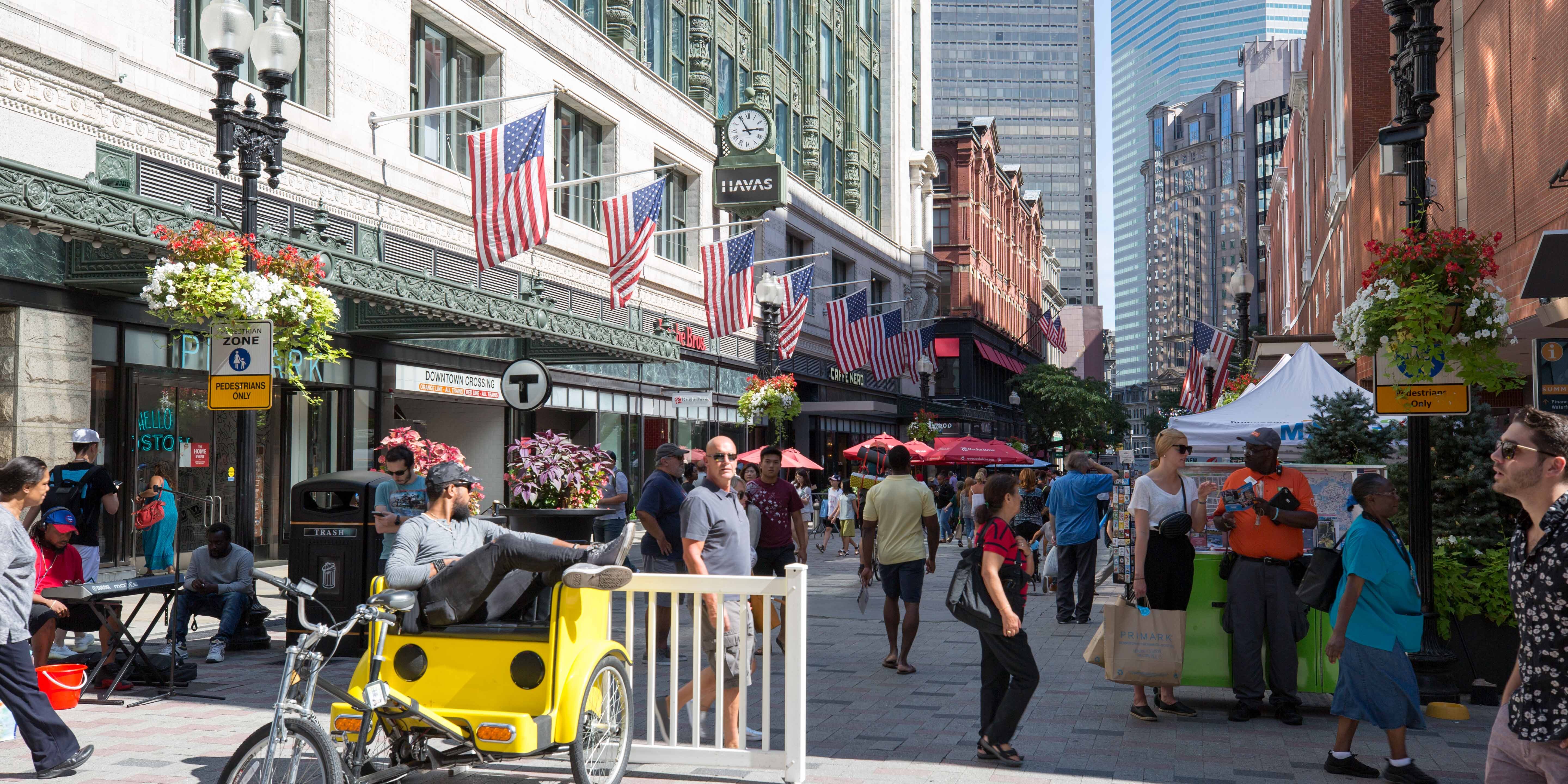 Streetscape on Summer and Washington Streets